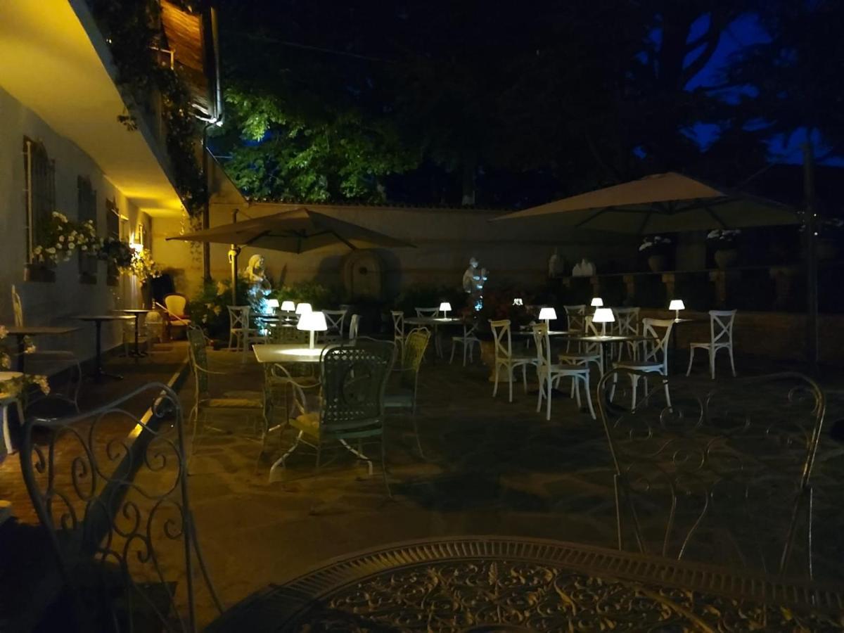 Antica Villa Cuneo- Guest House - "B&B E Non Un Hotel A Cuneo" Екстериор снимка
