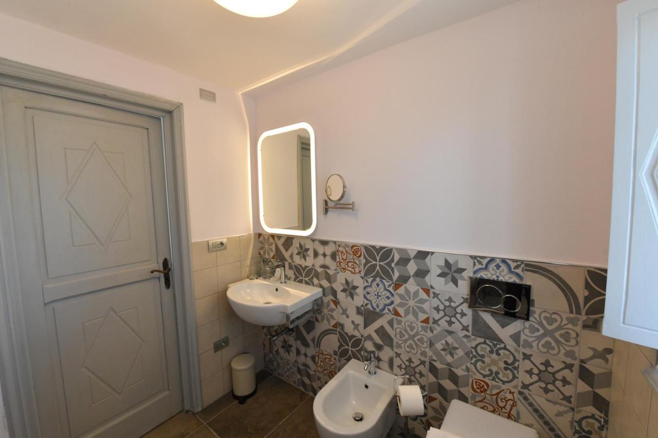 Antica Villa Cuneo- Guest House - "B&B E Non Un Hotel A Cuneo" Екстериор снимка